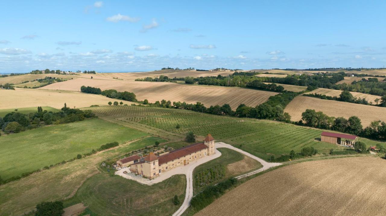 Готель Escons Domaine De Charme Saint-Sulpice-sur-Leze Екстер'єр фото