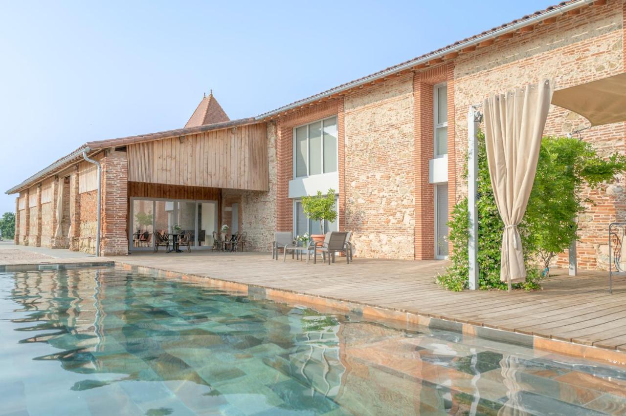 Готель Escons Domaine De Charme Saint-Sulpice-sur-Leze Екстер'єр фото