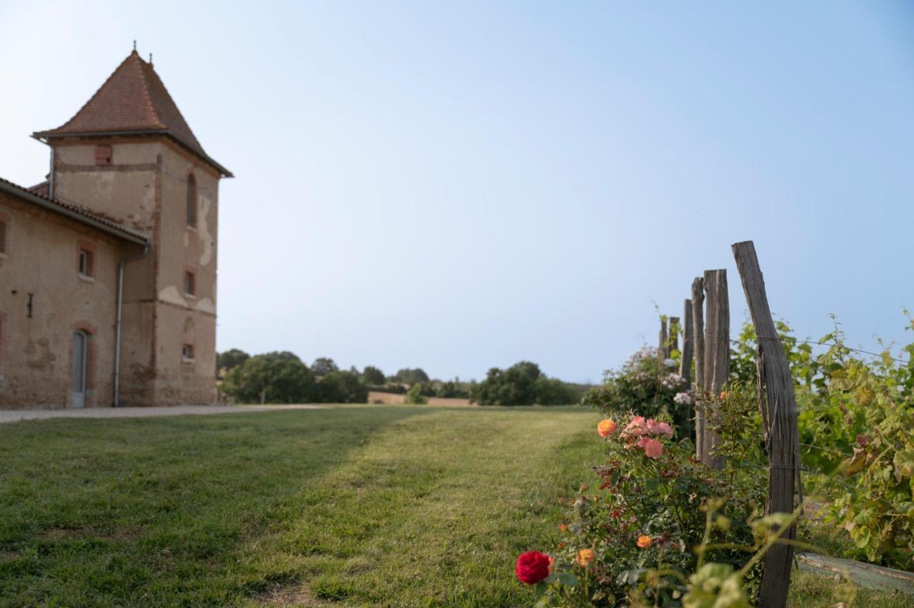 Готель Escons Domaine De Charme Saint-Sulpice-sur-Leze Екстер'єр фото