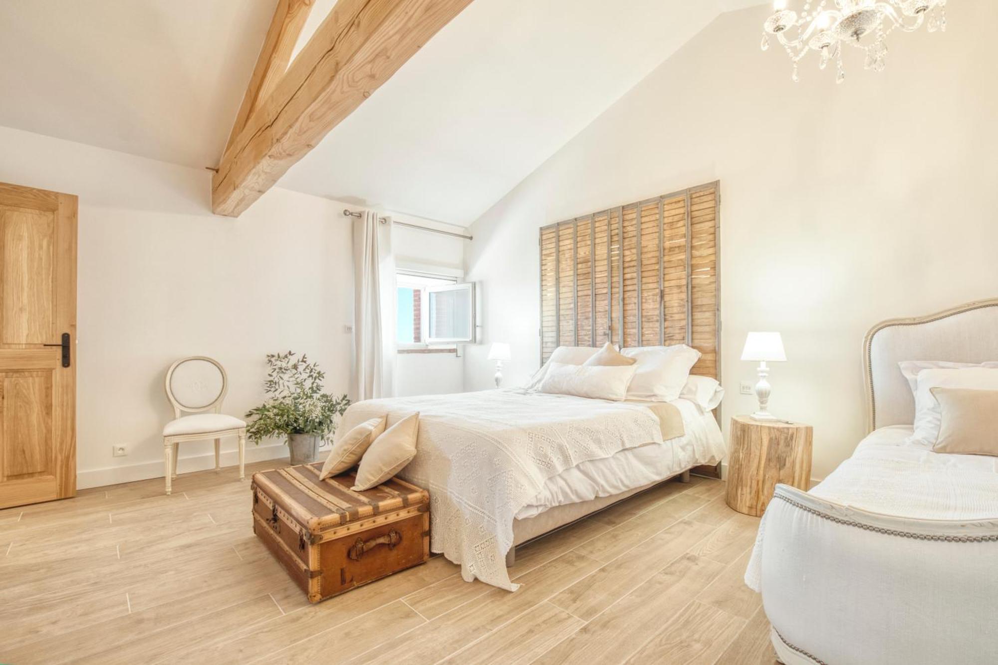 Готель Escons Domaine De Charme Saint-Sulpice-sur-Leze Екстер'єр фото